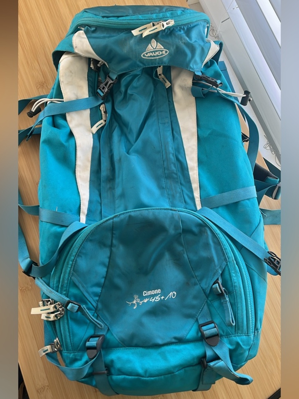 VAUDE Teal Hiking Backpack